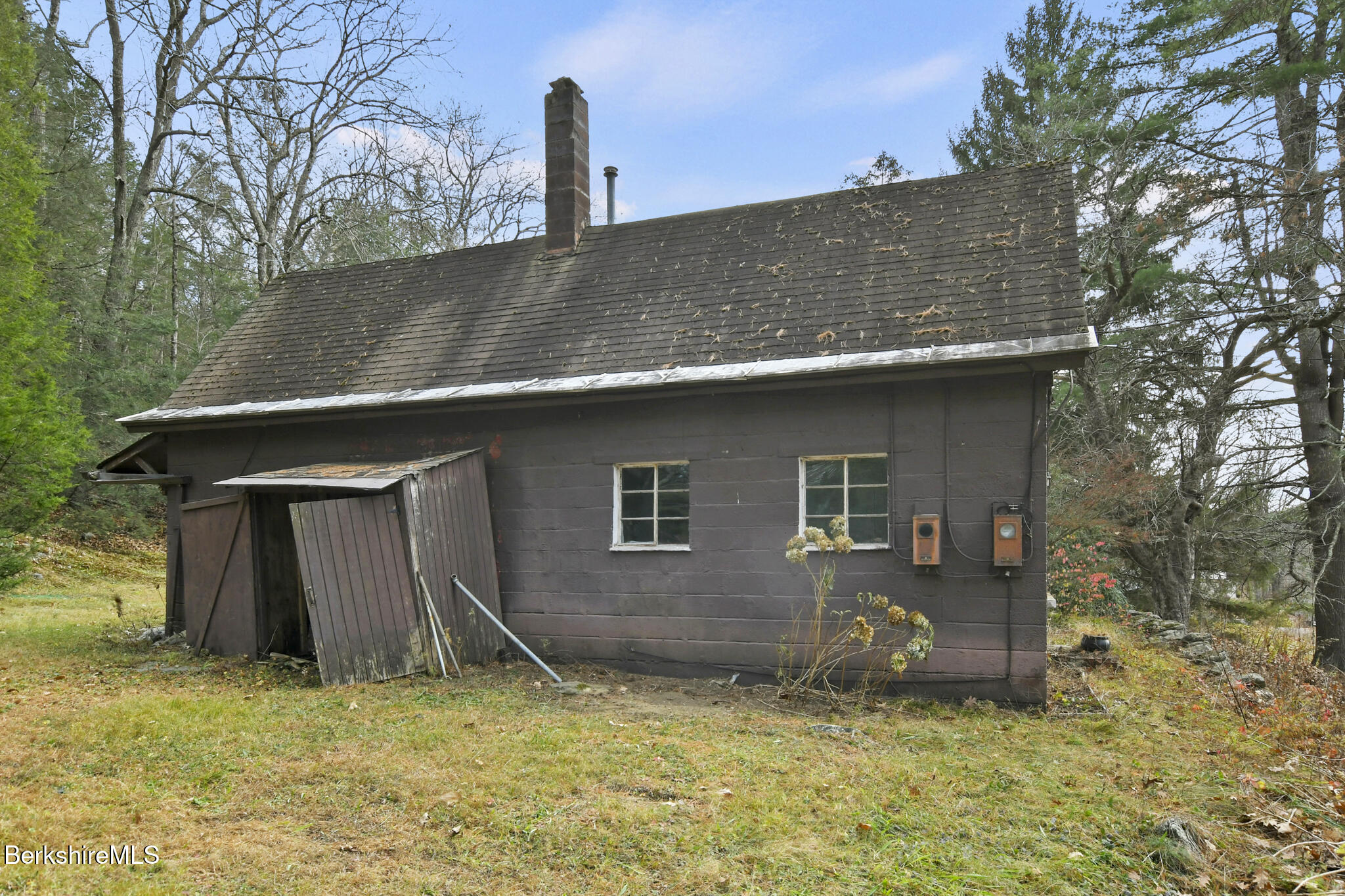 8 Tannery Road Sandisfield, MA 01255 - Photo 29 of 37 a backyard of house with seating space