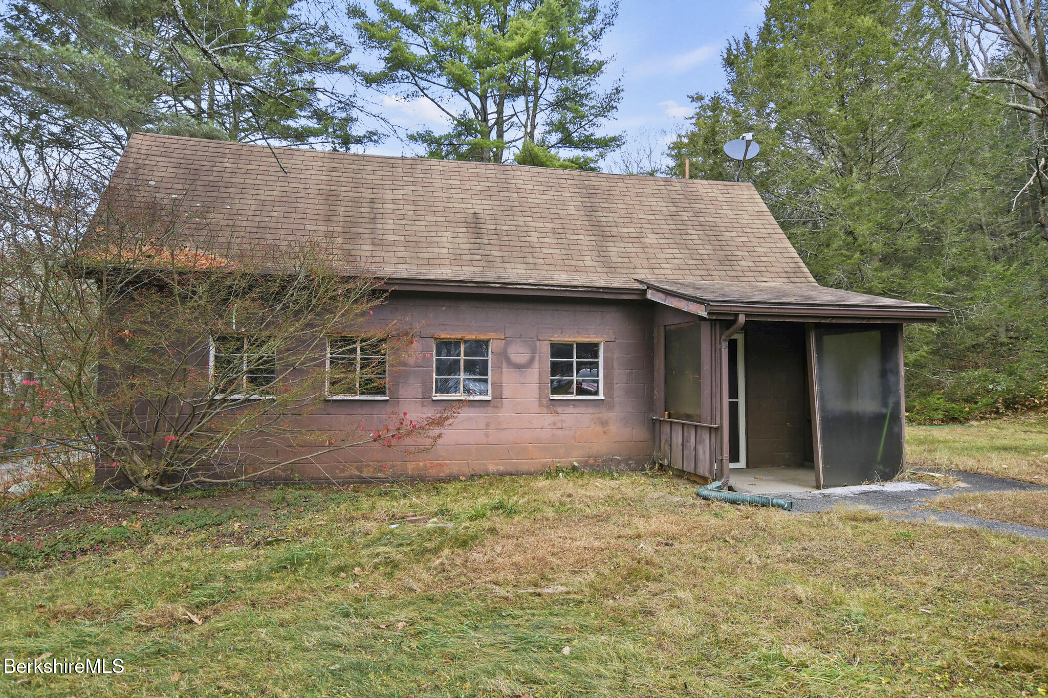 8 Tannery Road Sandisfield, MA 01255 - Photo 3 of 37 a backyard of a house