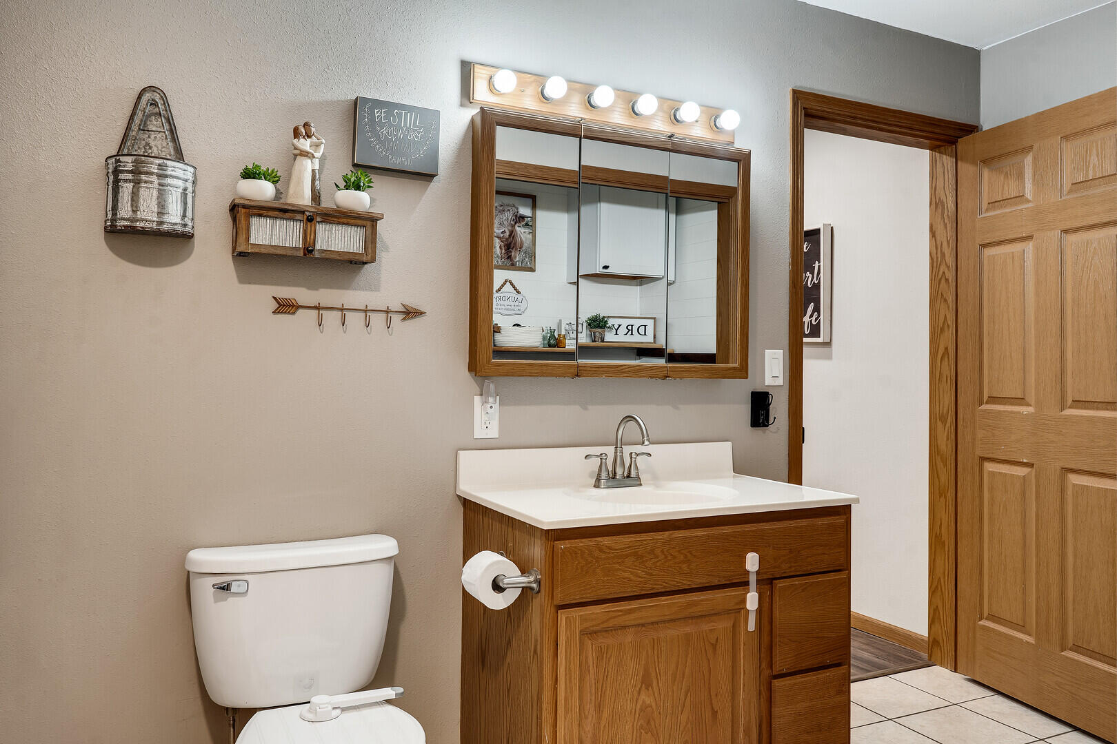 W3711 Lockington Road Farmington, WI 54644 - Photo 23 of 47 Upstairs Bath