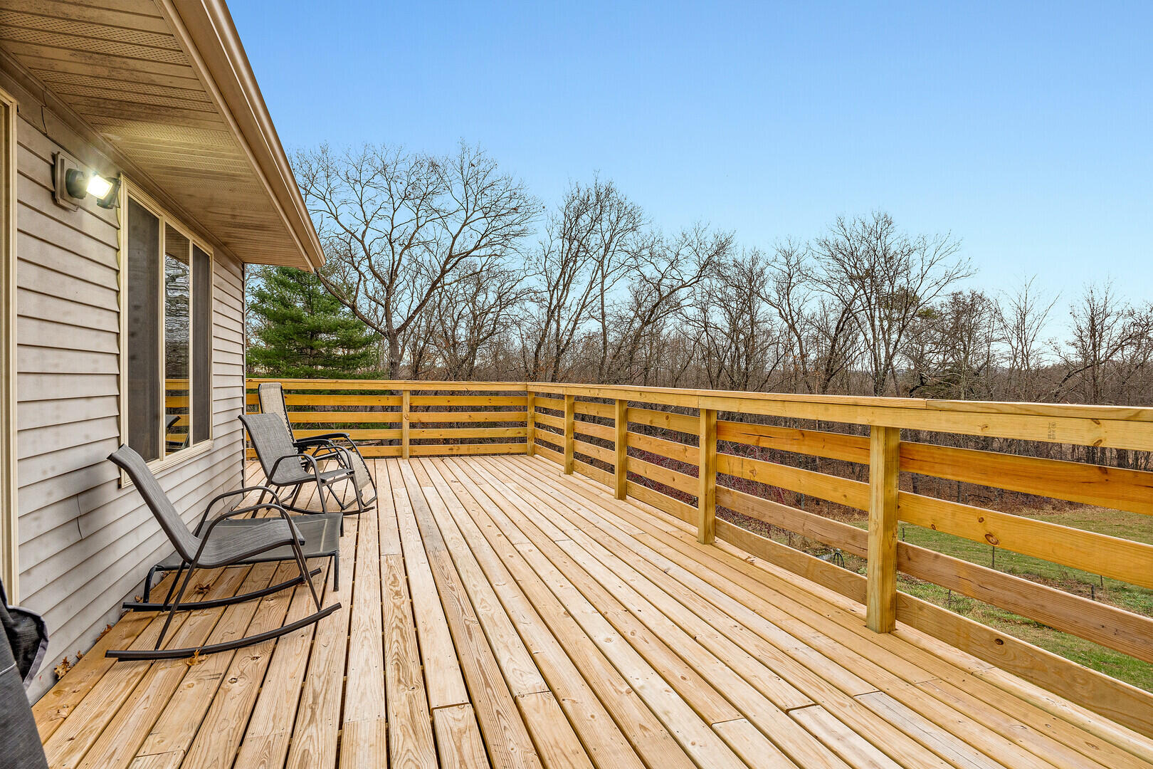 W3711 Lockington Road Farmington, WI 54644 - Photo 4 of 47 Deck 2