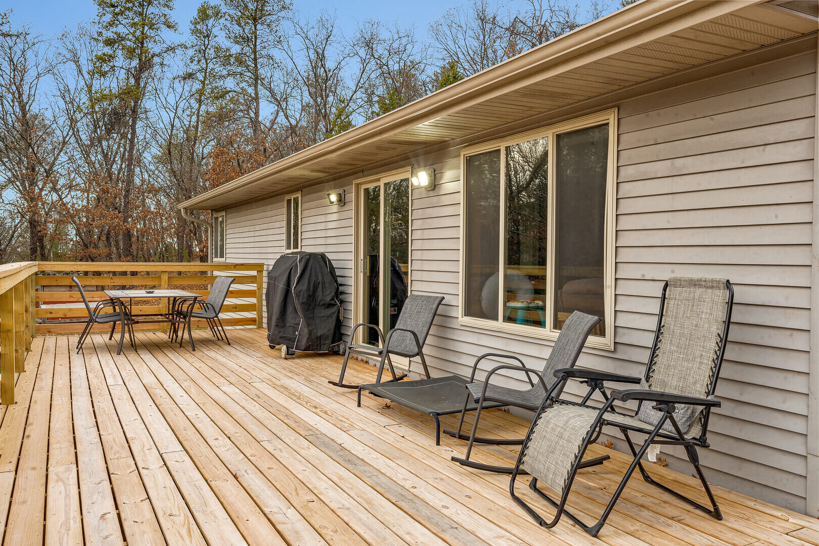 W3711 Lockington Road Farmington, WI 54644 - Photo 5 of 47 Deck