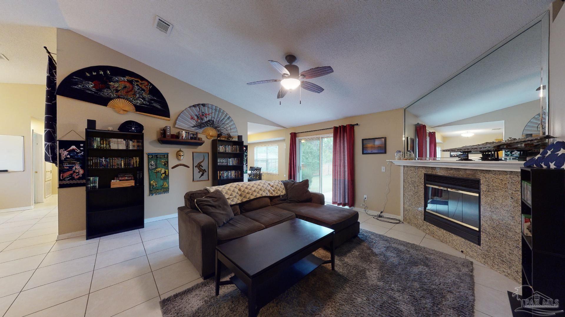 144 Gunwale Road Pensacola, FL 32507 - Photo 2 of 40