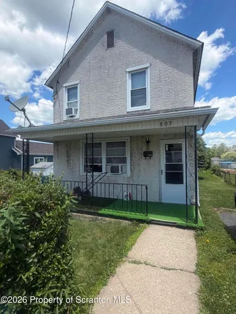 $185,000 | 805 Throop Street, Dunmore, PA 18512