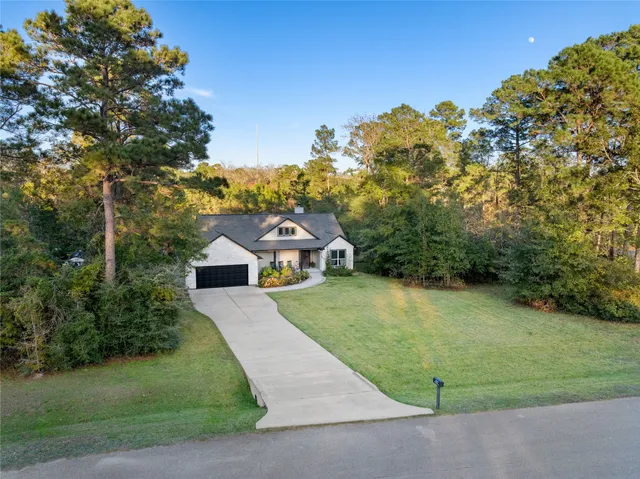 $708,000 | 11523 Oak Springs Drive, Willis, TX 77378