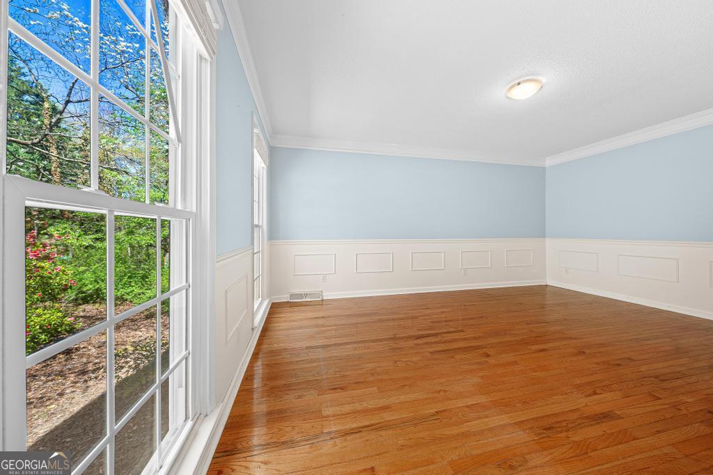 73 Ridgeview Heights Toccoa, GA 30577 - Photo 8 of 41 a view of an empty room and wooden floor