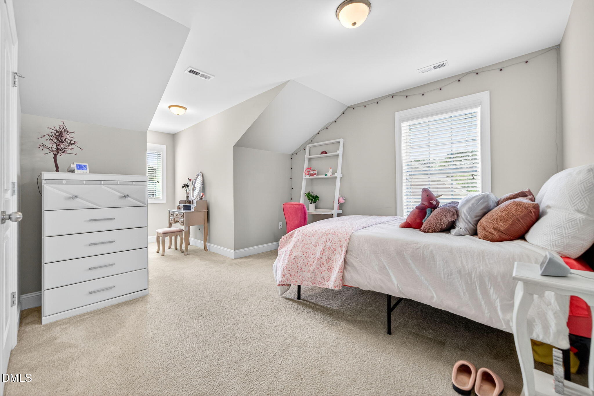 1538 Baxter Ridge Court Apex, NC 27502 - Photo 30 of 46 41-web-or-mls-1538 Baxter Ridge-22