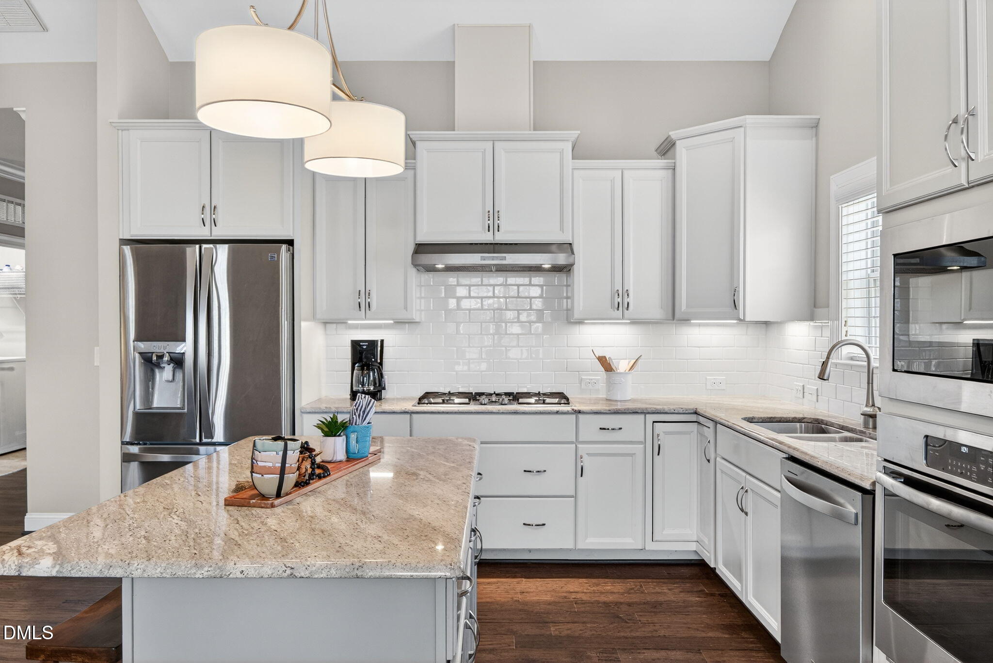 1538 Baxter Ridge Court Apex, NC 27502 - Photo 7 of 46 22-web-or-mls-1538 Baxter Ridge-38