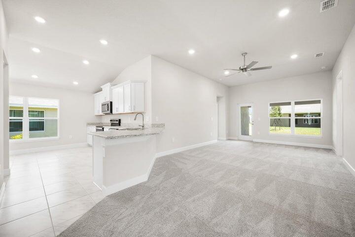 8167 Merano Avenue Fort Pierce, FL 34951 - Photo 3 of 39 20240823165001377088000000-o