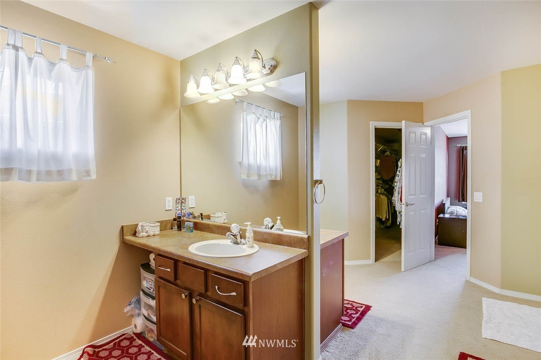 15412 35th Drive Southeast Bothell, WA 98012 - Photo 15 of 21 Gallery Image 15