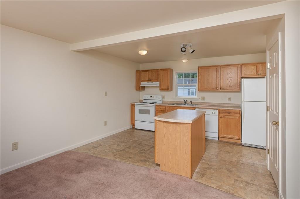 35 Rest View Lane Wells, ME 04090 - Photo 8 of 29 Kitchen with island - Unit B.