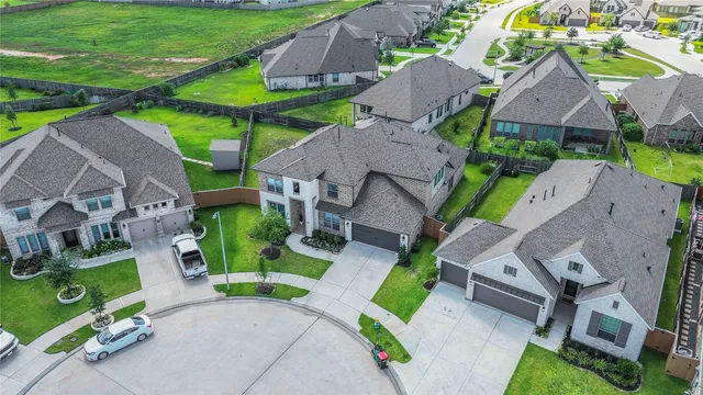 $500,000 | 508 Grayton Bay Lane, Katy, TX 77493