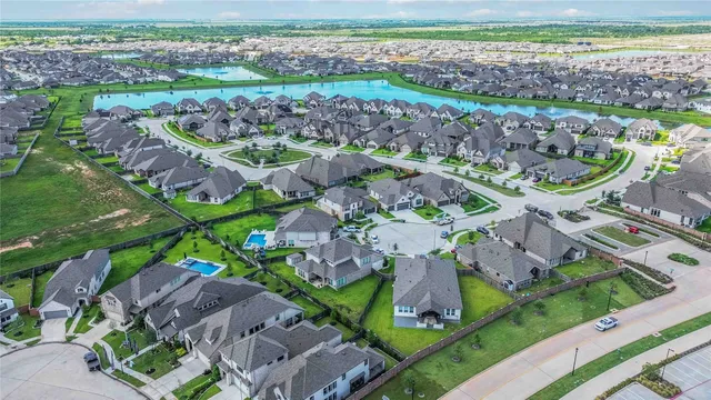 $500,000 | 508 Grayton Bay Lane, Katy, TX 77493