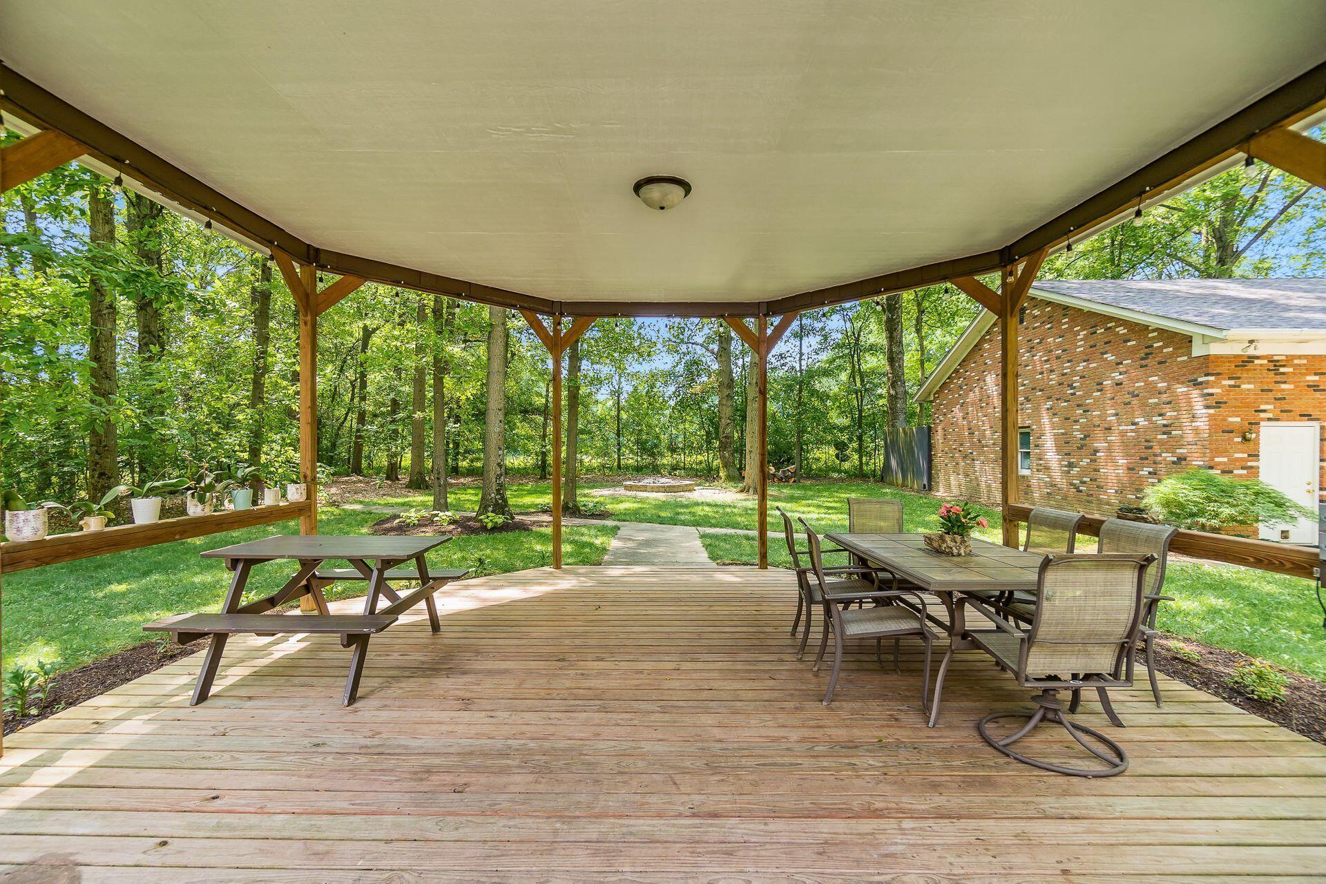 6740 Cheshire Road Galena, OH 43021 - Photo 12 of 41 Amazing!