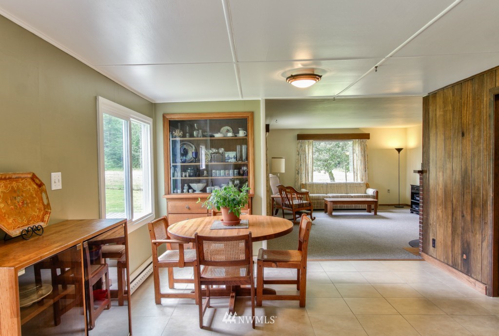 17668 Colony Road Bow, WA 98232 - Photo 6 of 15 Gallery Image 6