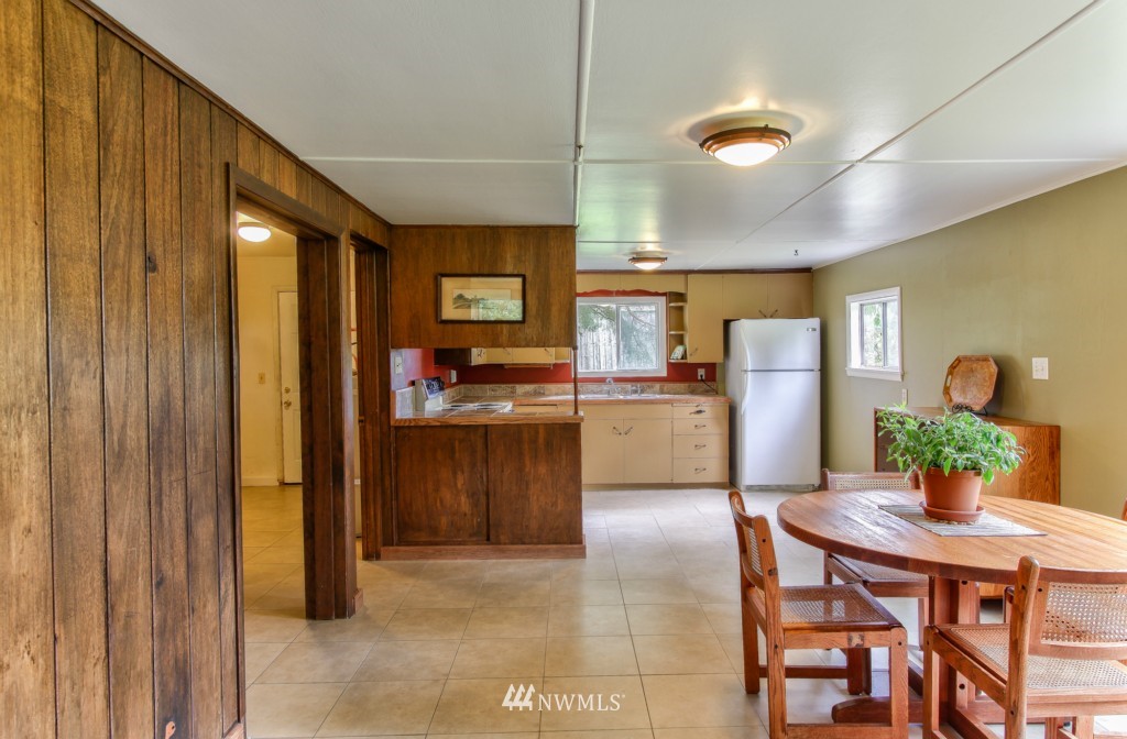 17668 Colony Road Bow, WA 98232 - Photo 7 of 15 Gallery Image 7