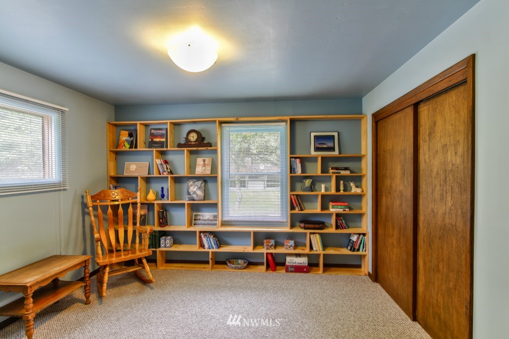 17668 Colony Road Bow, WA 98232 - Photo 9 of 15 Gallery Image 9