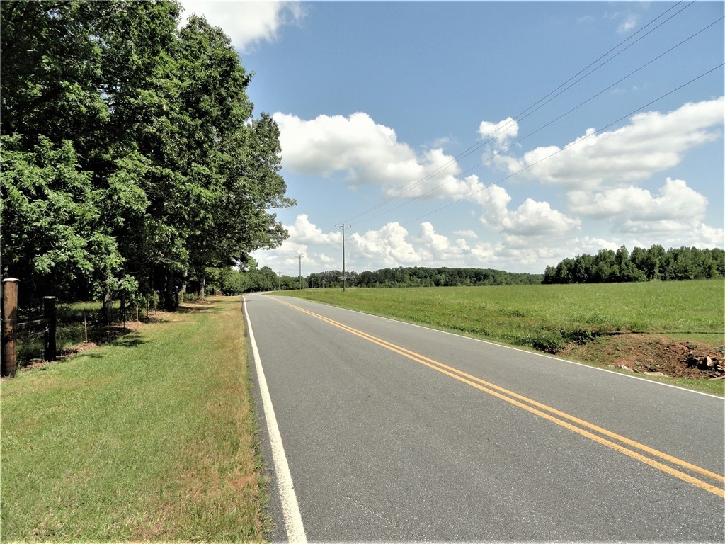 380 Murphy Road Belton, SC 29627 - Photo 10 of 11