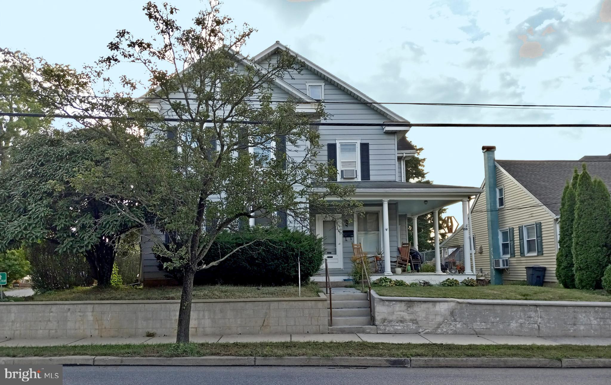 359 North Broad Street Lititz, PA 17543 - Photo 1 of 38