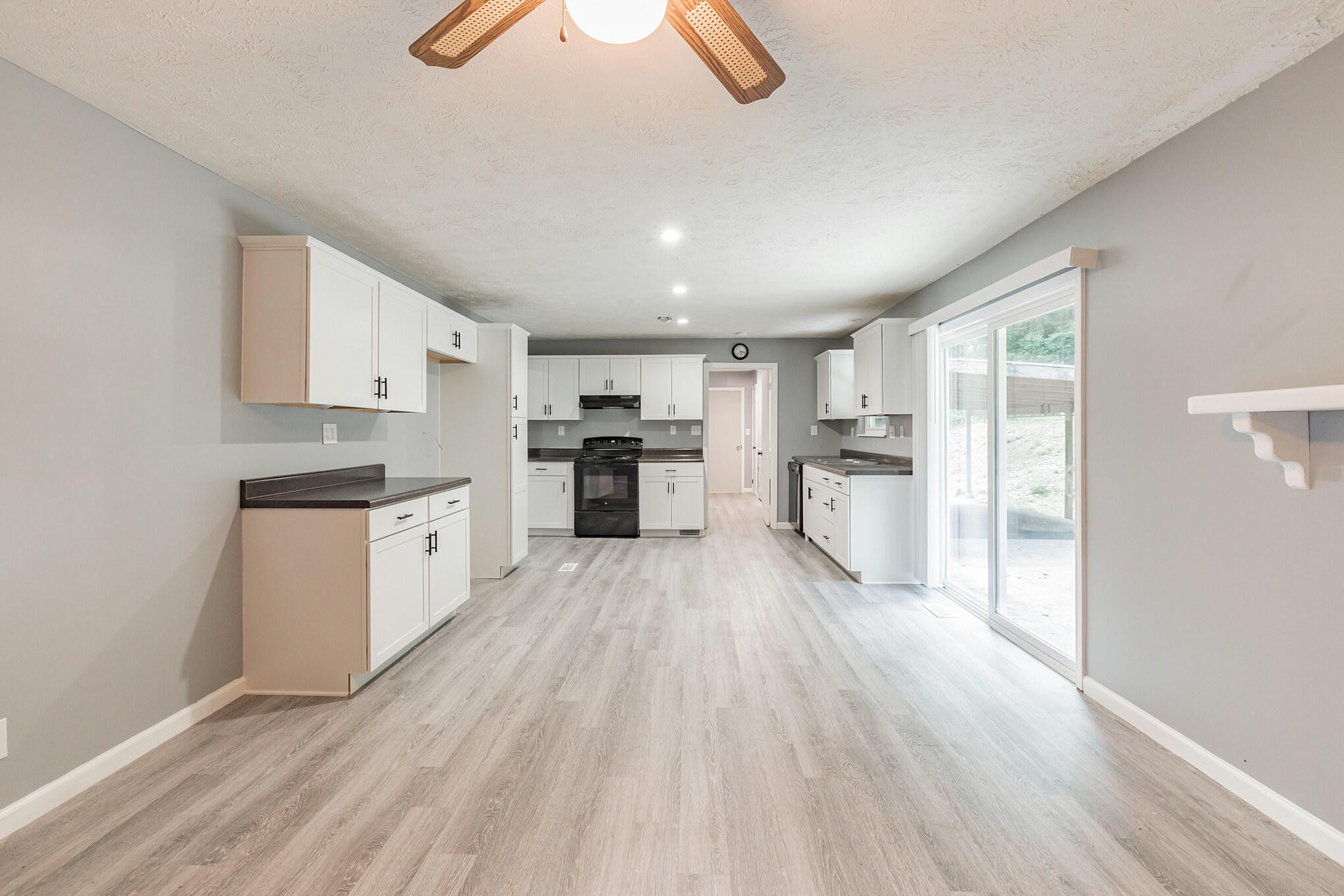 5788 Hickory Valley Road Heiskell, TN 37754 - Photo 10 of 22