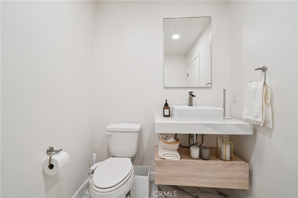 7827 Marbil Lane Riverside, CA 92504 - Photo 15 of 41