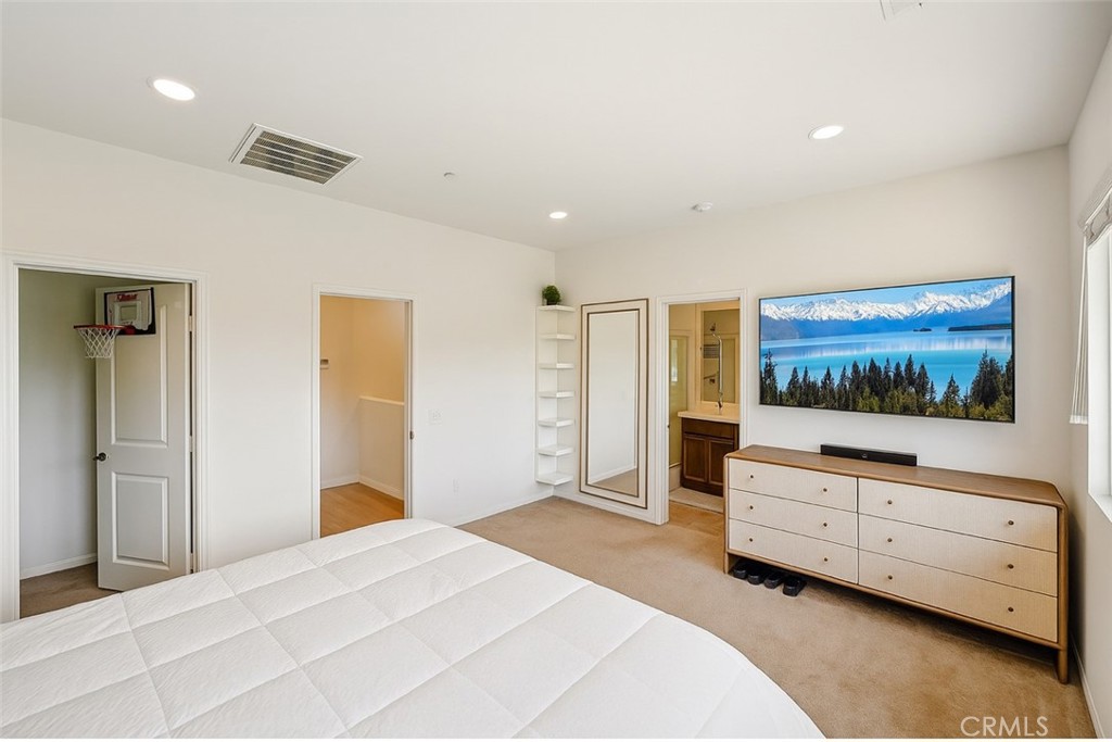 7827 Marbil Lane Riverside, CA 92504 - Photo 20 of 41 Primary Bedroom