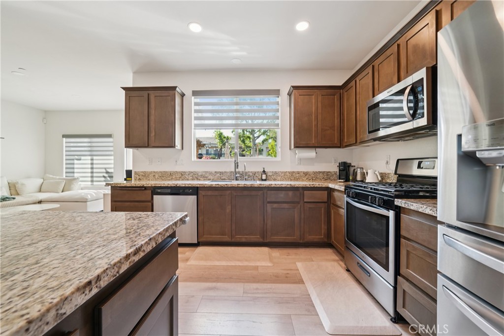 7827 Marbil Lane Riverside, CA 92504 - Photo 8 of 41