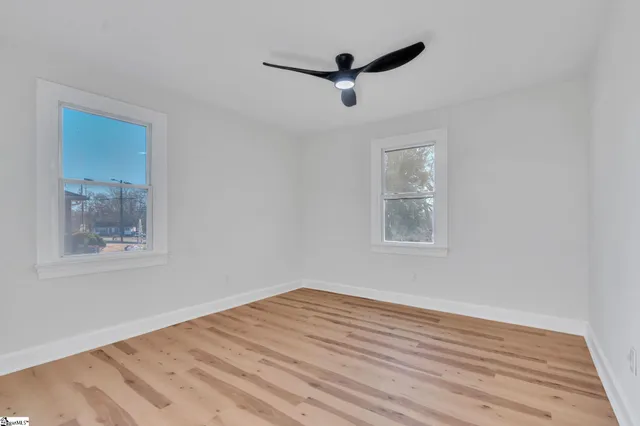 $275,000 | 8 East Sable Court, Greenville, SC 29617