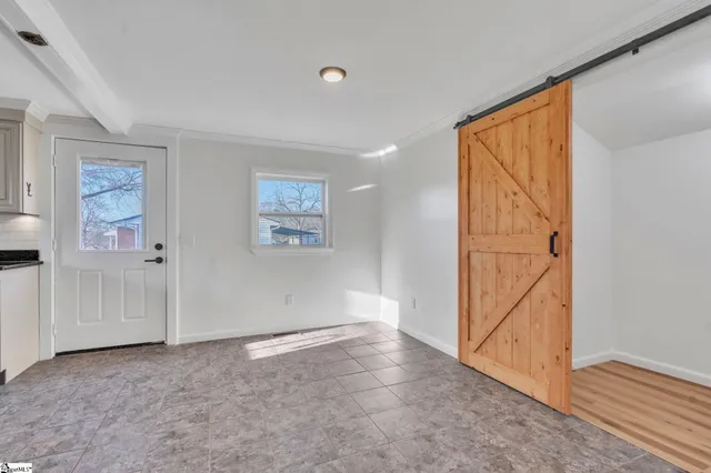 $275,000 | 8 East Sable Court, Greenville, SC 29617