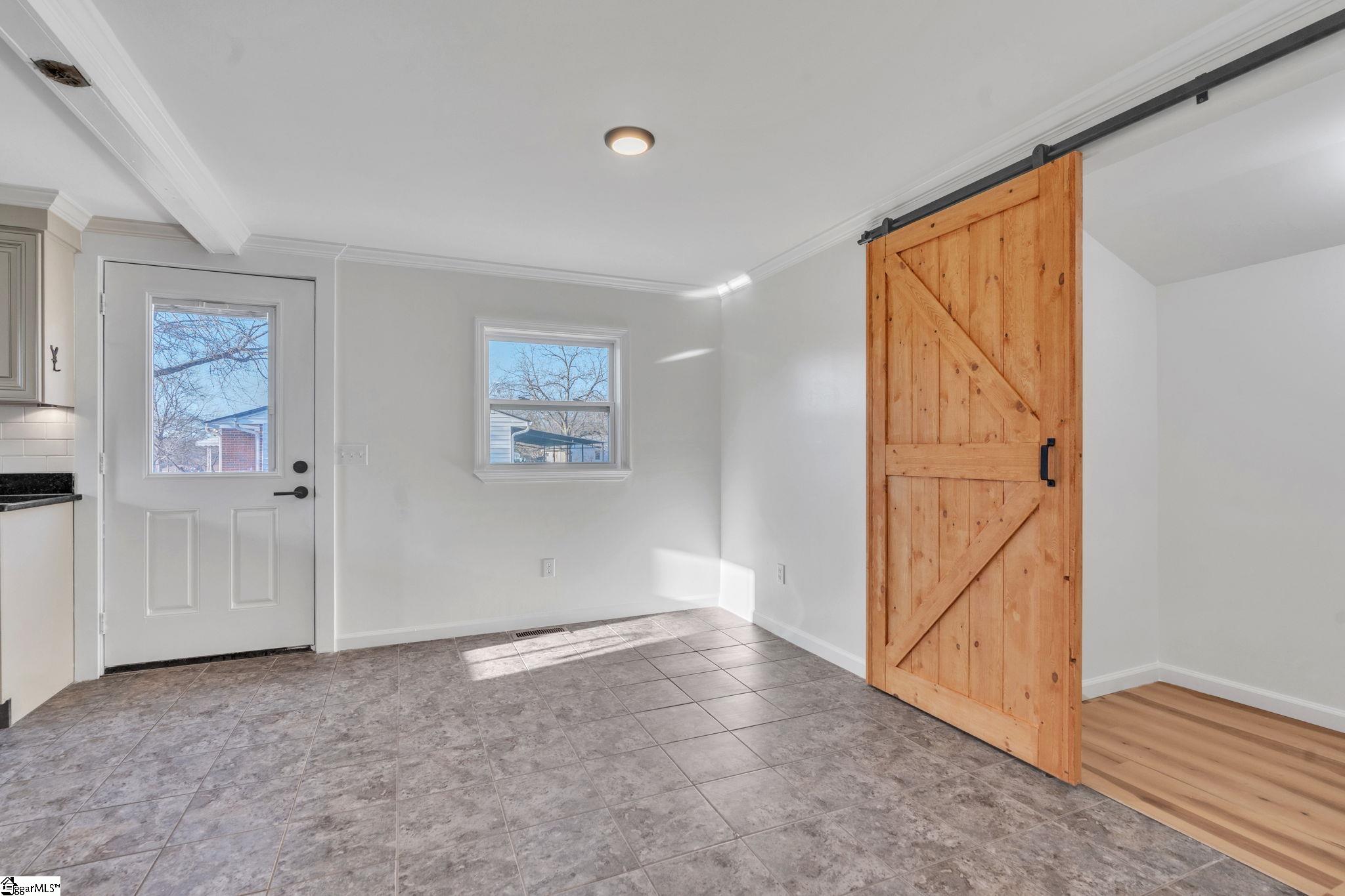 8 East Sable Court Greenville, SC 29617 - Photo 8 of 31