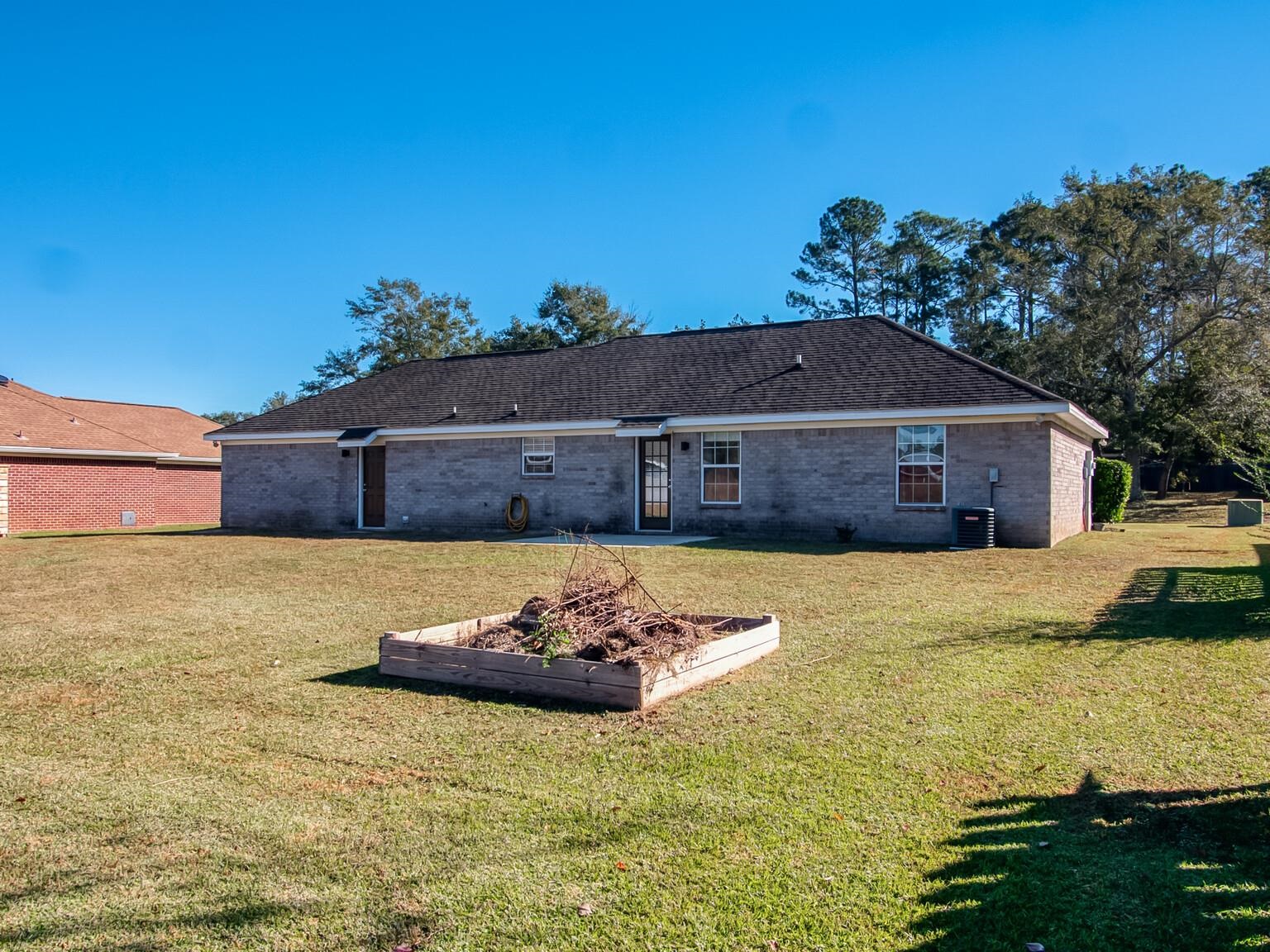 12369 Morning Dew Street Foley, AL 36535 - Photo 18 of 20 Backyard