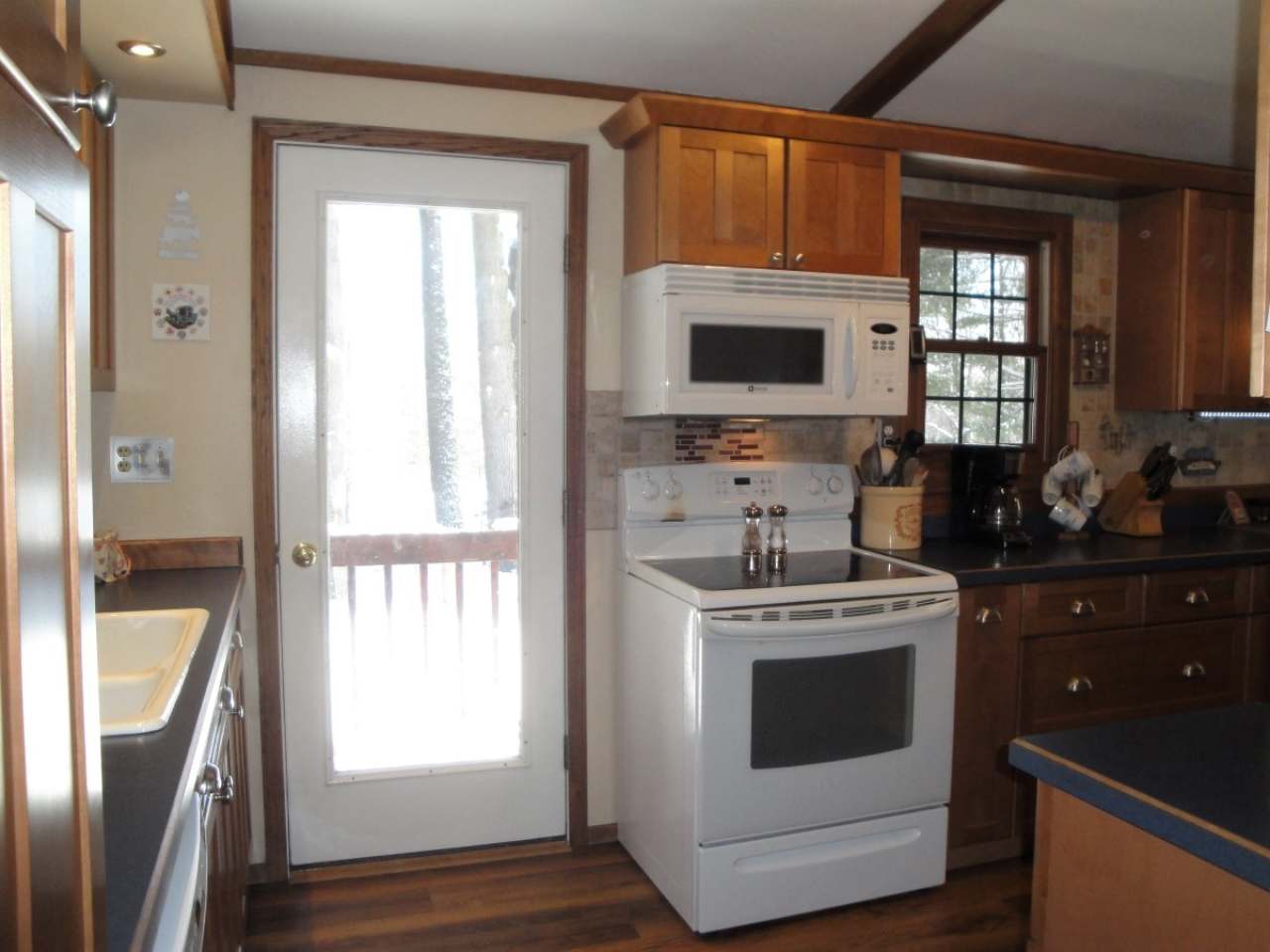 353 Hillside Road Rhinelander, WI 54501 - Photo 24 of 32 Gallery Image 24