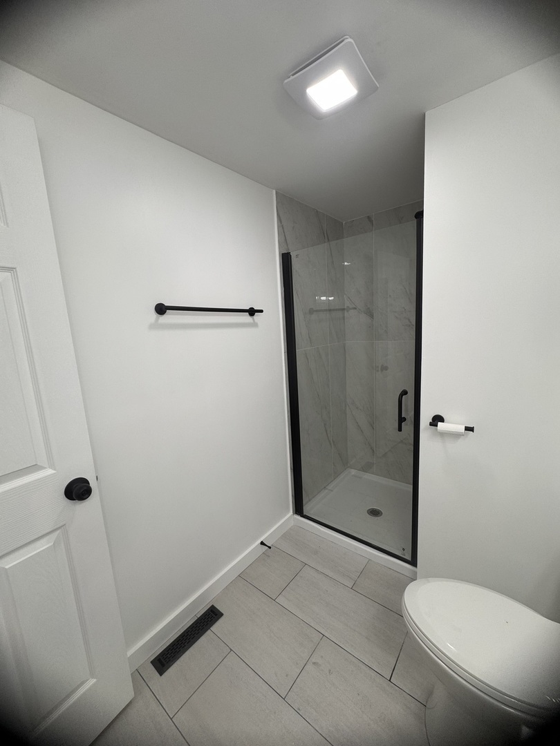 751 Kane Street Aurora, IL 60505 - Photo 8 of 20