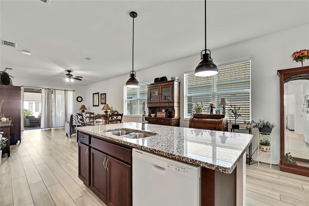 9764 Southwest 100th Avenue Ocala, FL 34481 - Photo 16 of 37 Gallery Image 16