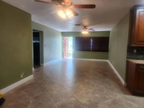 $2,700 | 1261 Northeast 2nd Street, Pompano Beach, FL 33060