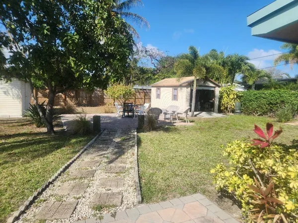 $2,800 | 1261 Northeast 2nd Street, Pompano Beach, FL 33060