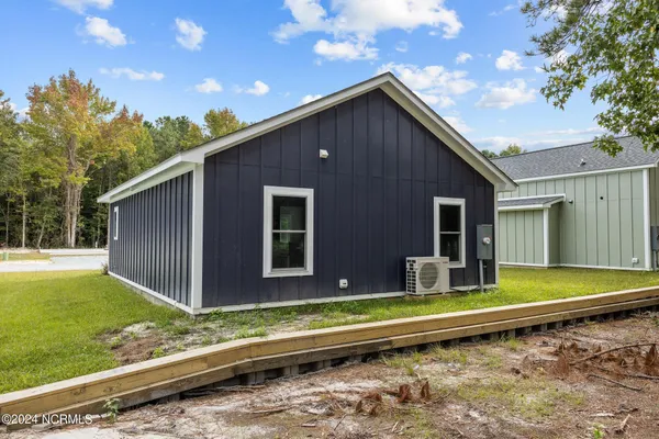 $245,000 | 171 Long Pond Loop, Swansboro, NC 28584