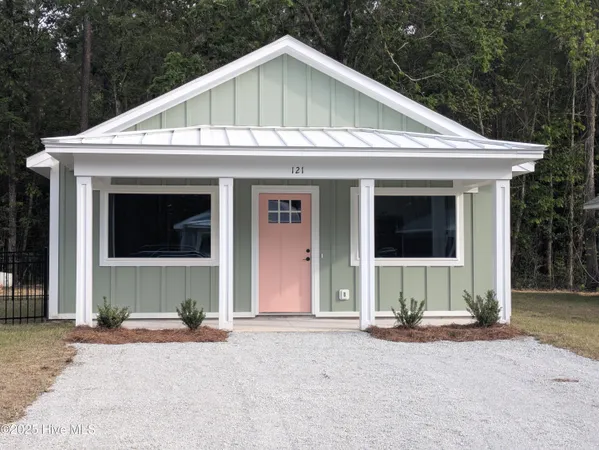 $245,000 | 171 Long Pond Loop, Swansboro, NC 28584
