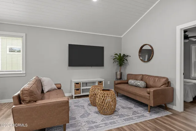 $245,000 | 171 Long Pond Loop, Swansboro, NC 28584