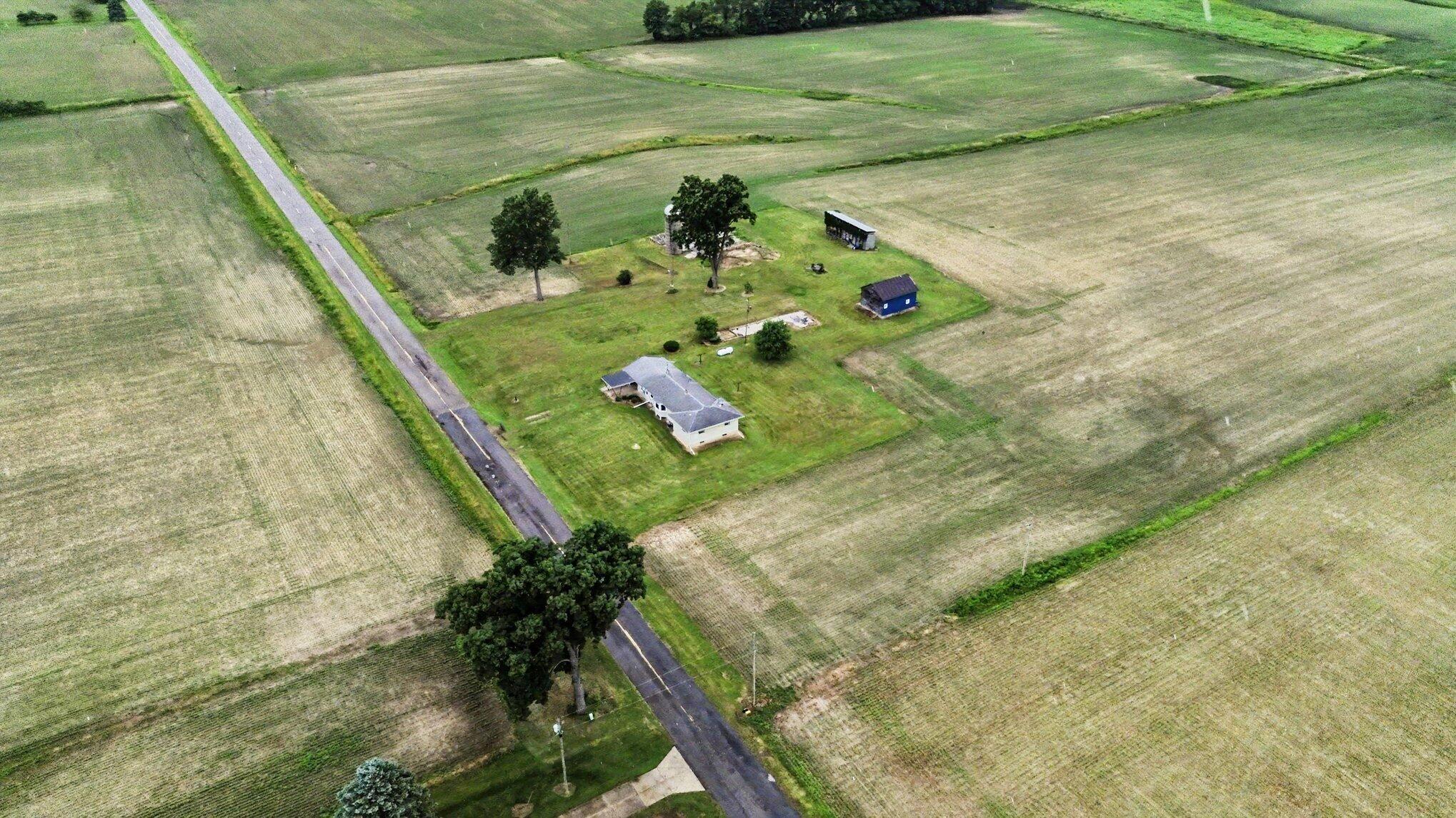 12354 Gardner Road Buchanan, MI 49107 - Photo 29 of 34 029_file_5021