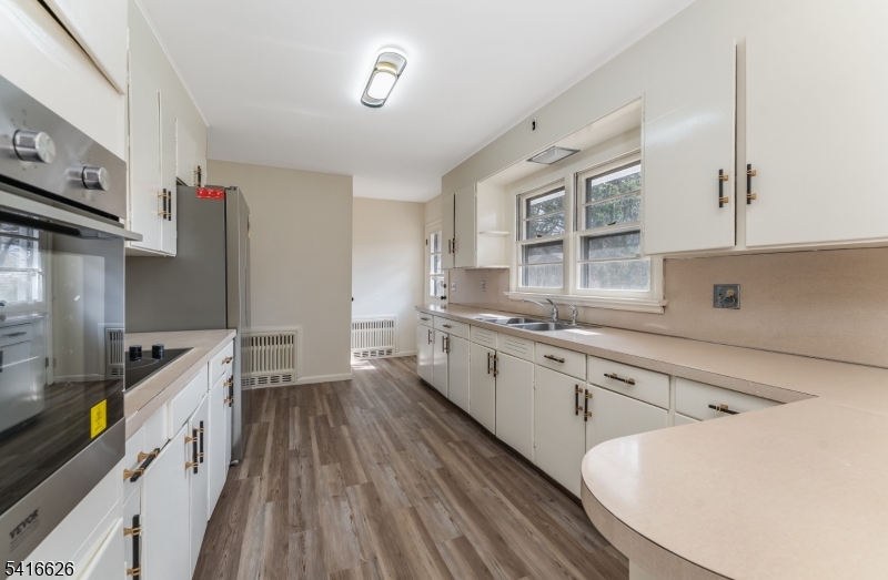 49 Valley Road Hampton, NJ 08827 - Photo 11 of 27