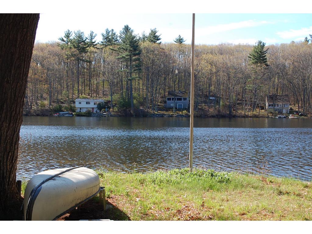29 Emerson Road Windham, NH 03087 - Photo 1 of 12
