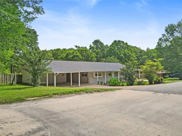 $285,000 | 4420 Shady Lane, Huntsville, TX 77320