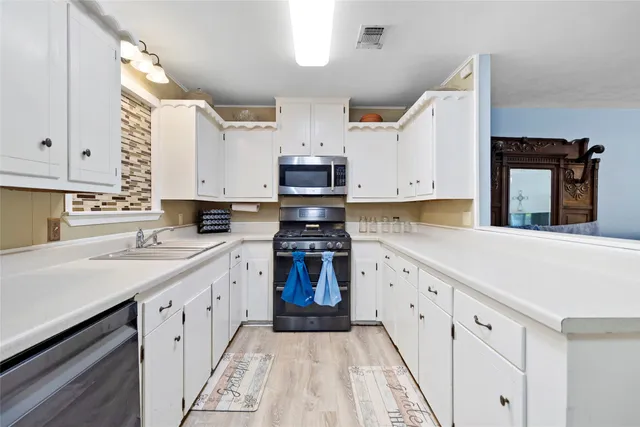 $285,000 | 4420 Shady Lane, Huntsville, TX 77320