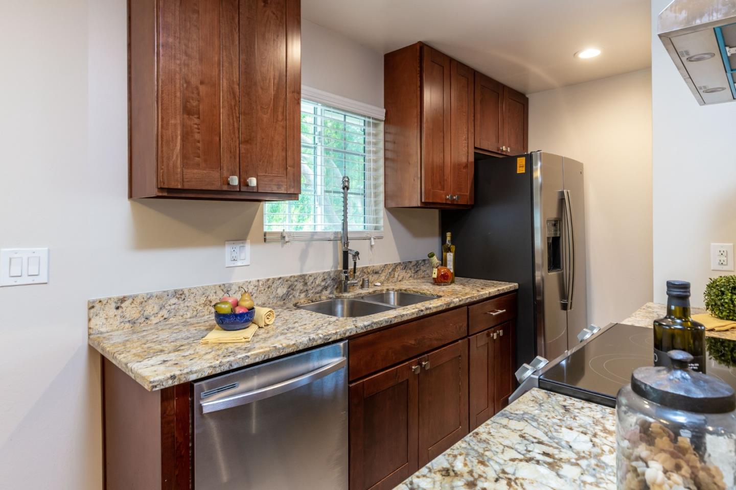 2323 Saidel Drive, Unit 4 San Jose, CA 95124 - Photo 17 of 23 a kitchen with a sink stove and refrigerator