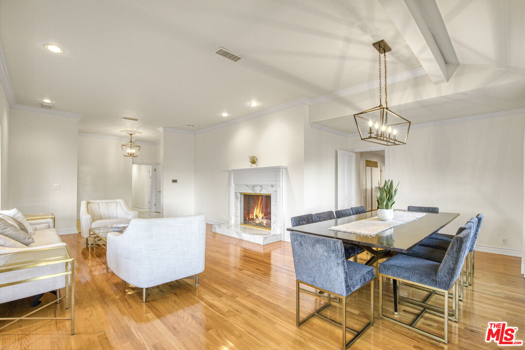 3690 Crownridge Drive Sherman Oaks, CA 91403 - Photo 19 of 55