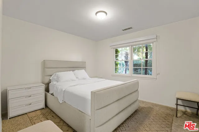 $12,995 | 3690 Crownridge Drive, Sherman Oaks, CA 91403