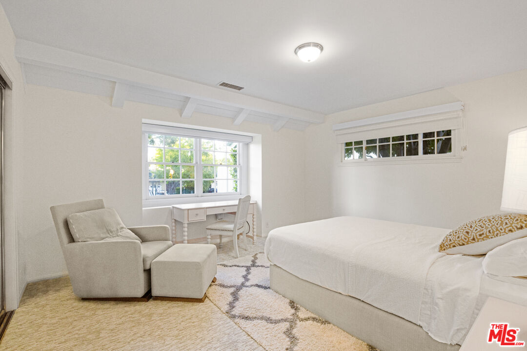 3690 Crownridge Drive Sherman Oaks, CA 91403 - Photo 31 of 55