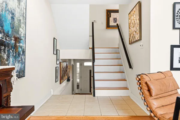 a view of entryway and hall