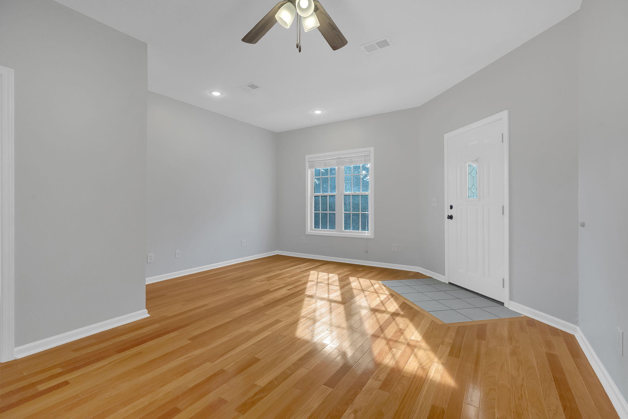 404 Carter Sells Road, Unit 7 Johnson City, TN 37604 - Photo 14 of 25 9-web-or-mls-217A2584