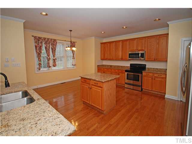 12308 Fieldmist Drive Raleigh, NC 27614 - Photo 10 of 25 Gallery Image 10